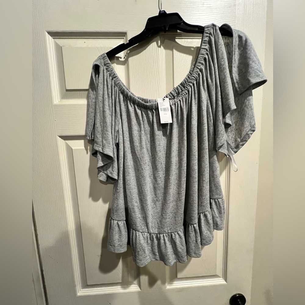 Heather gray Lane Bryant size 22/24 top.  Brand new with tags.